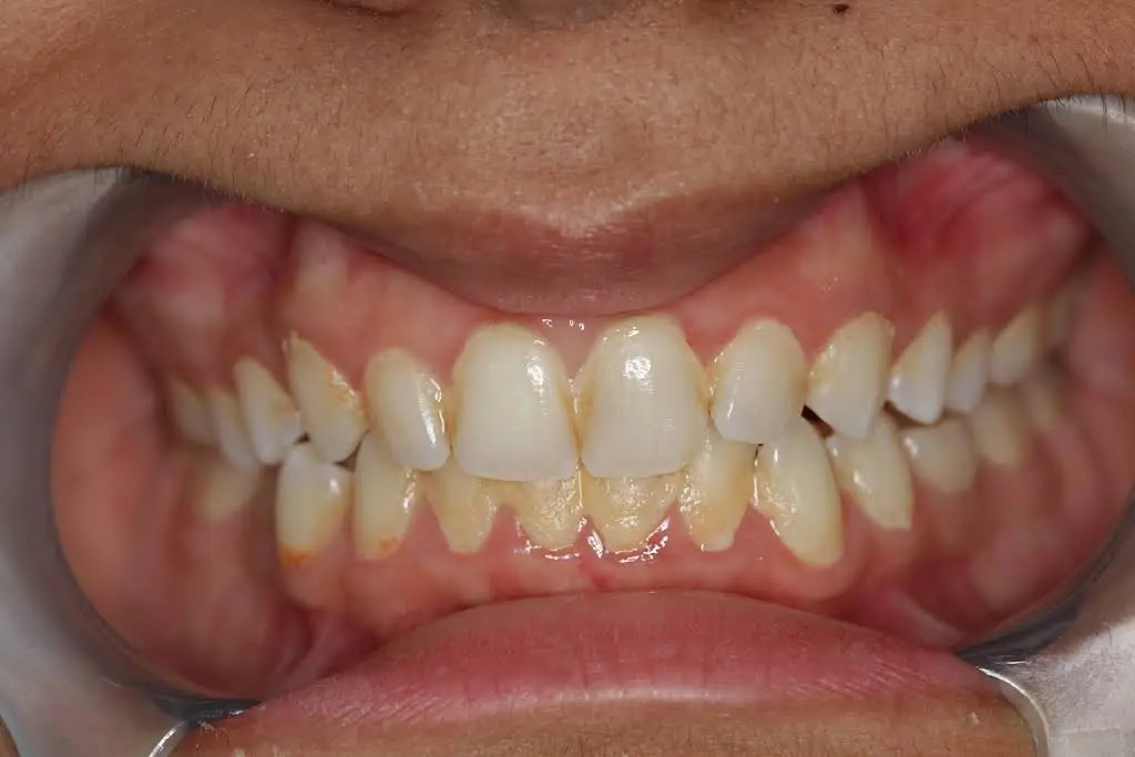 Dat Complete Dentistry - Professional dental clinic exterior with modern facilities