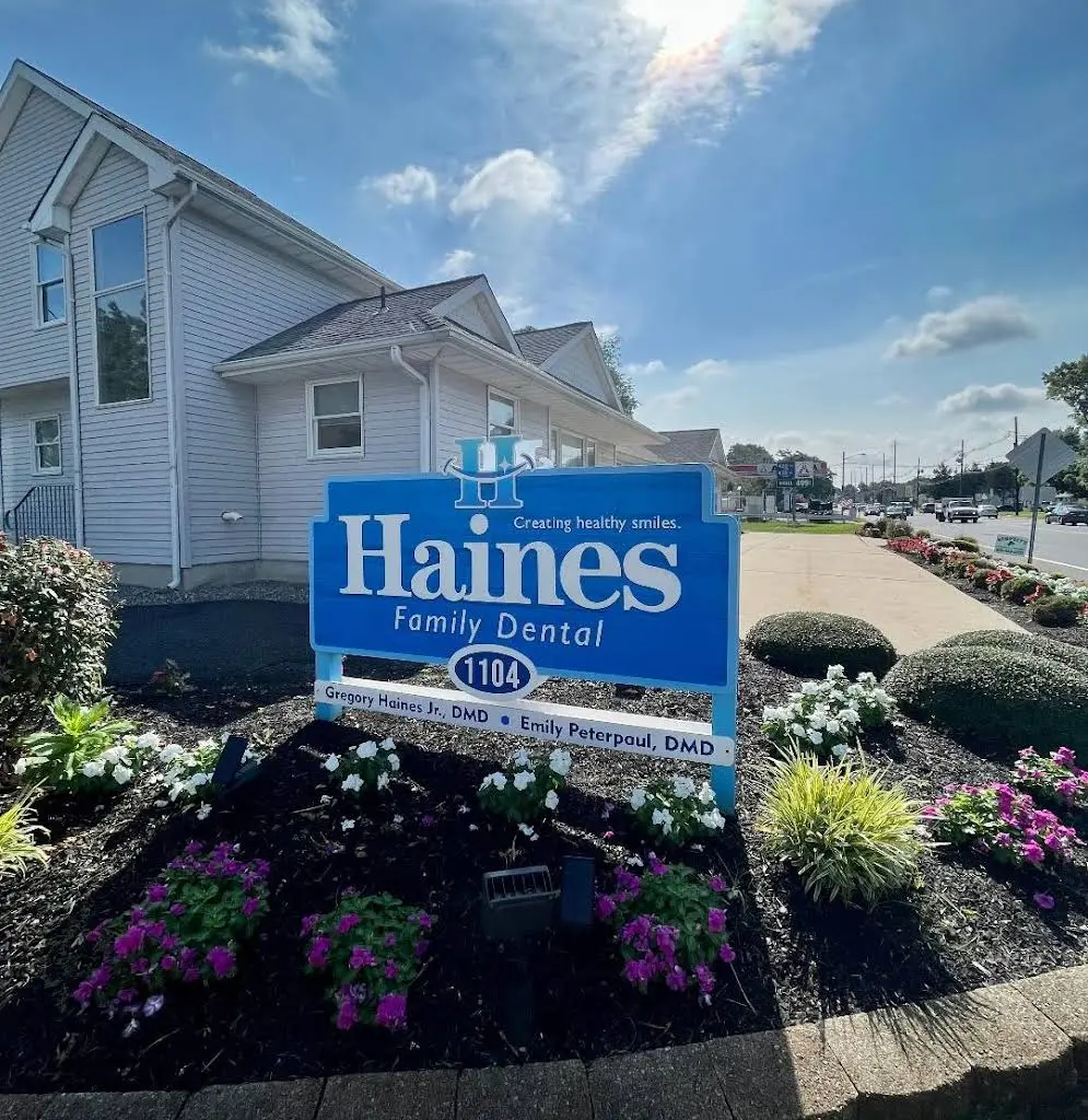 Haines Family Dental - Professional dental clinic exterior with modern facilities