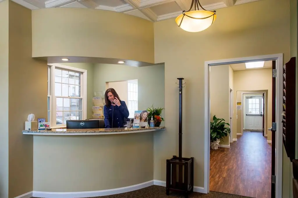 Corsi Dental Associates - Professional dental clinic exterior with modern facilities