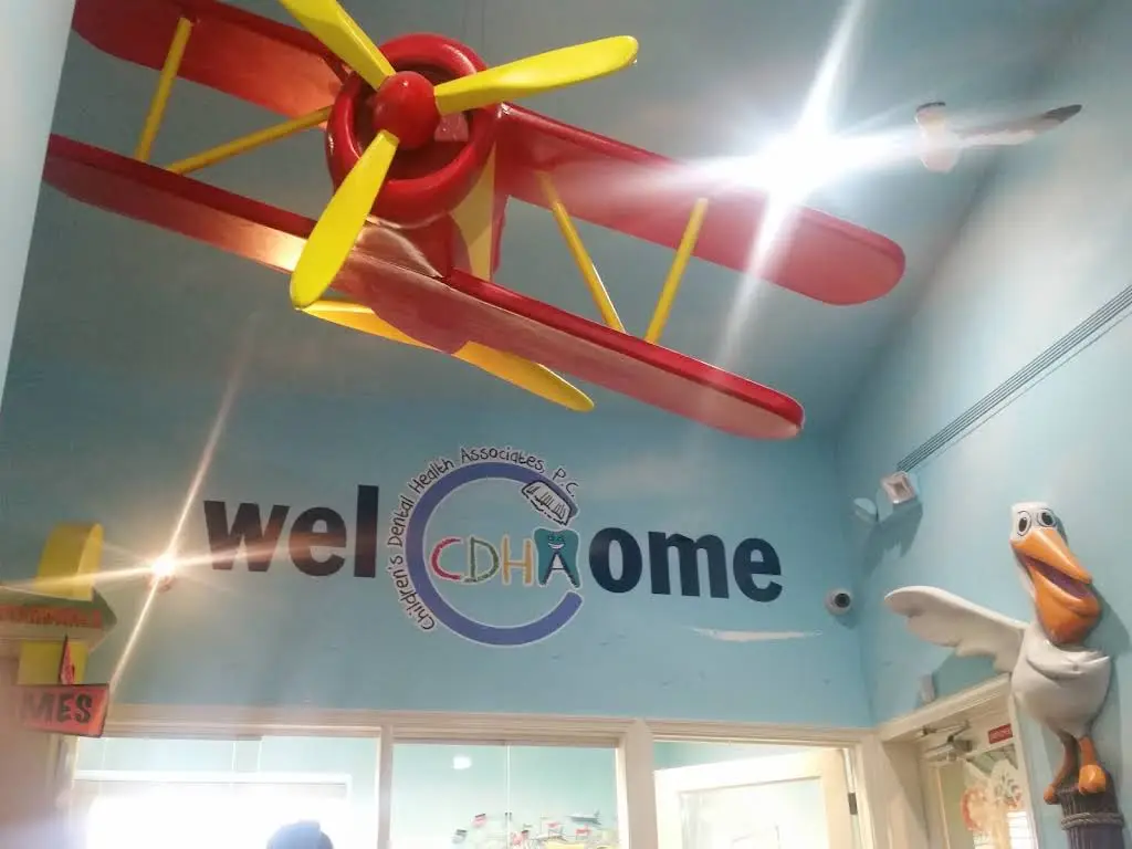Docside Dental - Professional dental clinic exterior with modern facilities