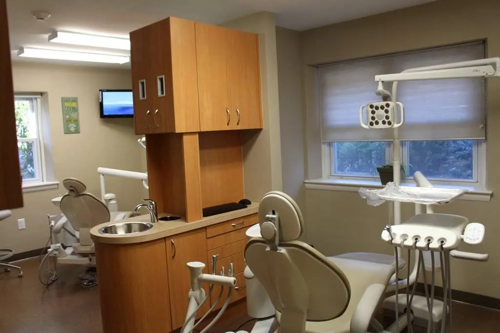 HealthLink Dental Clinic