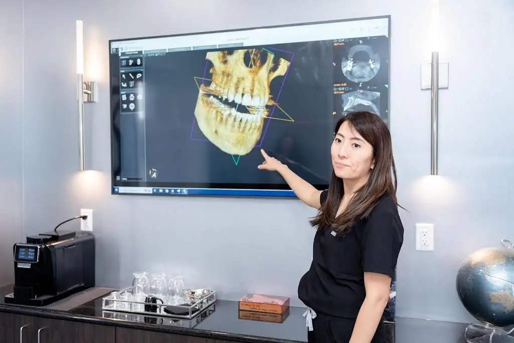 Roc Perio & Implants
