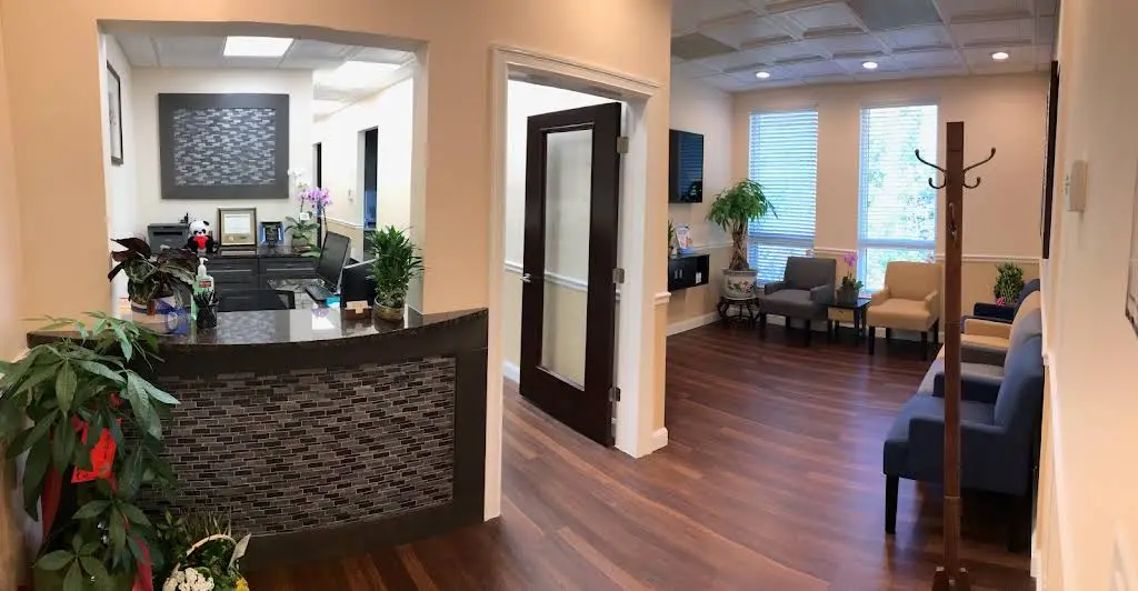 Advanced Dental Care at Bridgewater - Professional dental clinic exterior with modern facilities