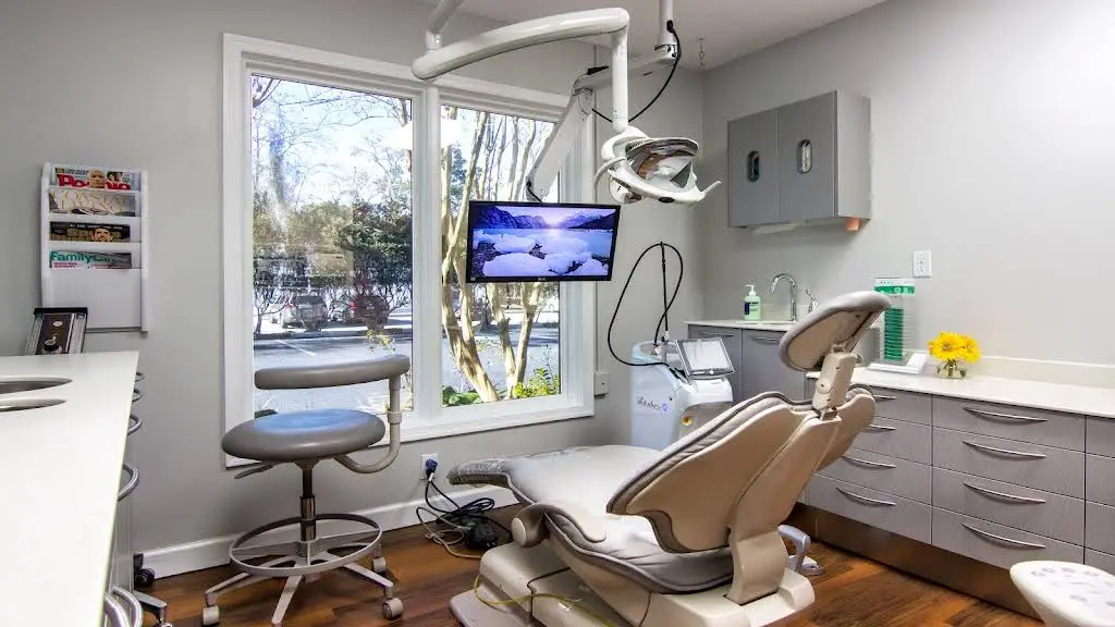 Elevate Dentistry - Professional dental clinic exterior with modern facilities