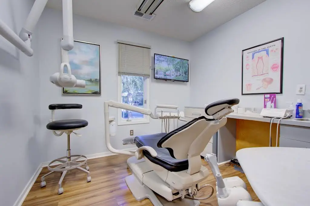 Kari Ryan Dentistry