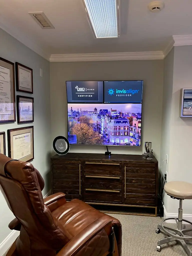 Assey Dental Associates