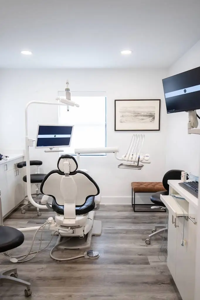 Fife Dental - Professional dental clinic exterior with modern facilities
