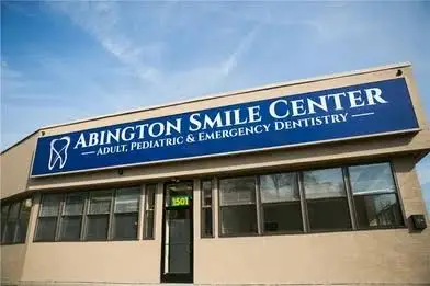 Abington Smile Center - Professional dental clinic exterior with modern facilities