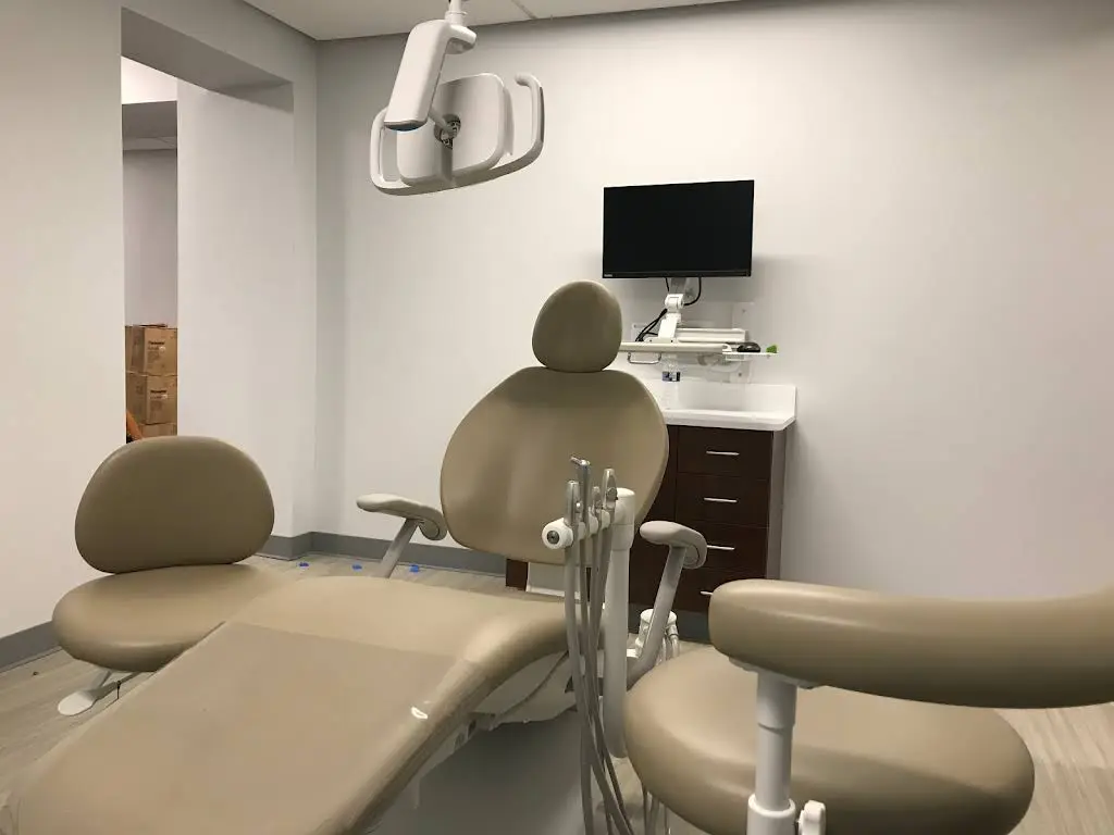 Dental Solutions of Jenkintown - Professional dental clinic exterior with modern facilities