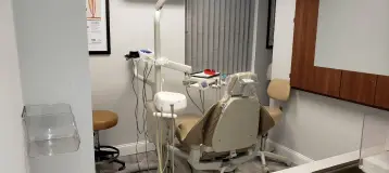Newagedental, Dr. Kirill Vasilyev DDS