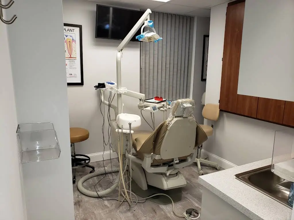 Newagedental, Dr. Kirill Vasilyev DDS - Professional dental clinic exterior with modern facilities