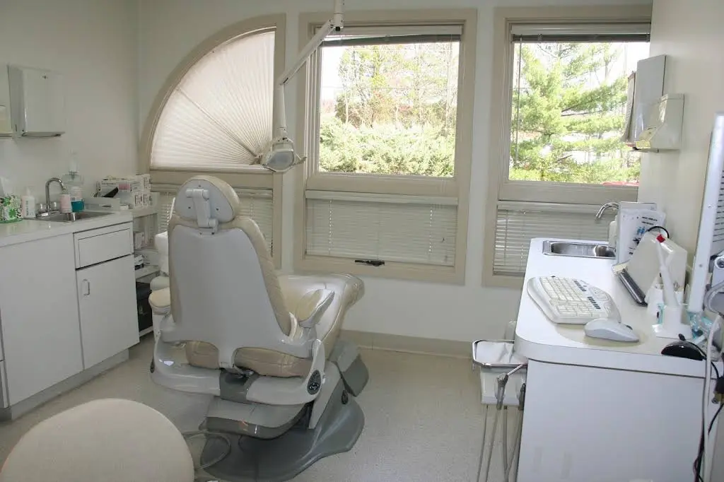 Voorhees Family Dentistry: Joseph L Perno, DDS