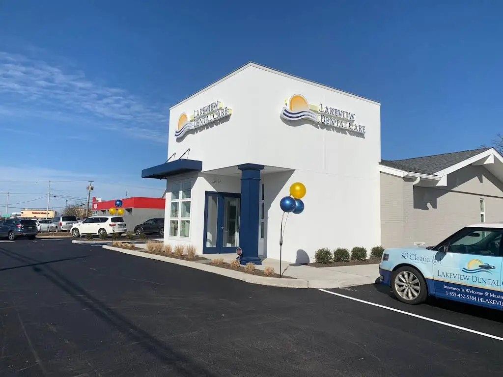 Lakeview Dental Care of Washington Township - Professional dental clinic exterior with modern facilities