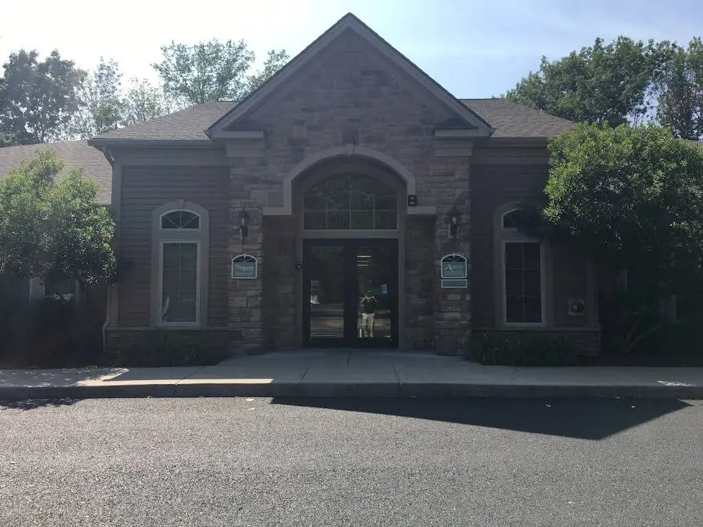 Ridgecrest Dental - Professional dental clinic exterior with modern facilities