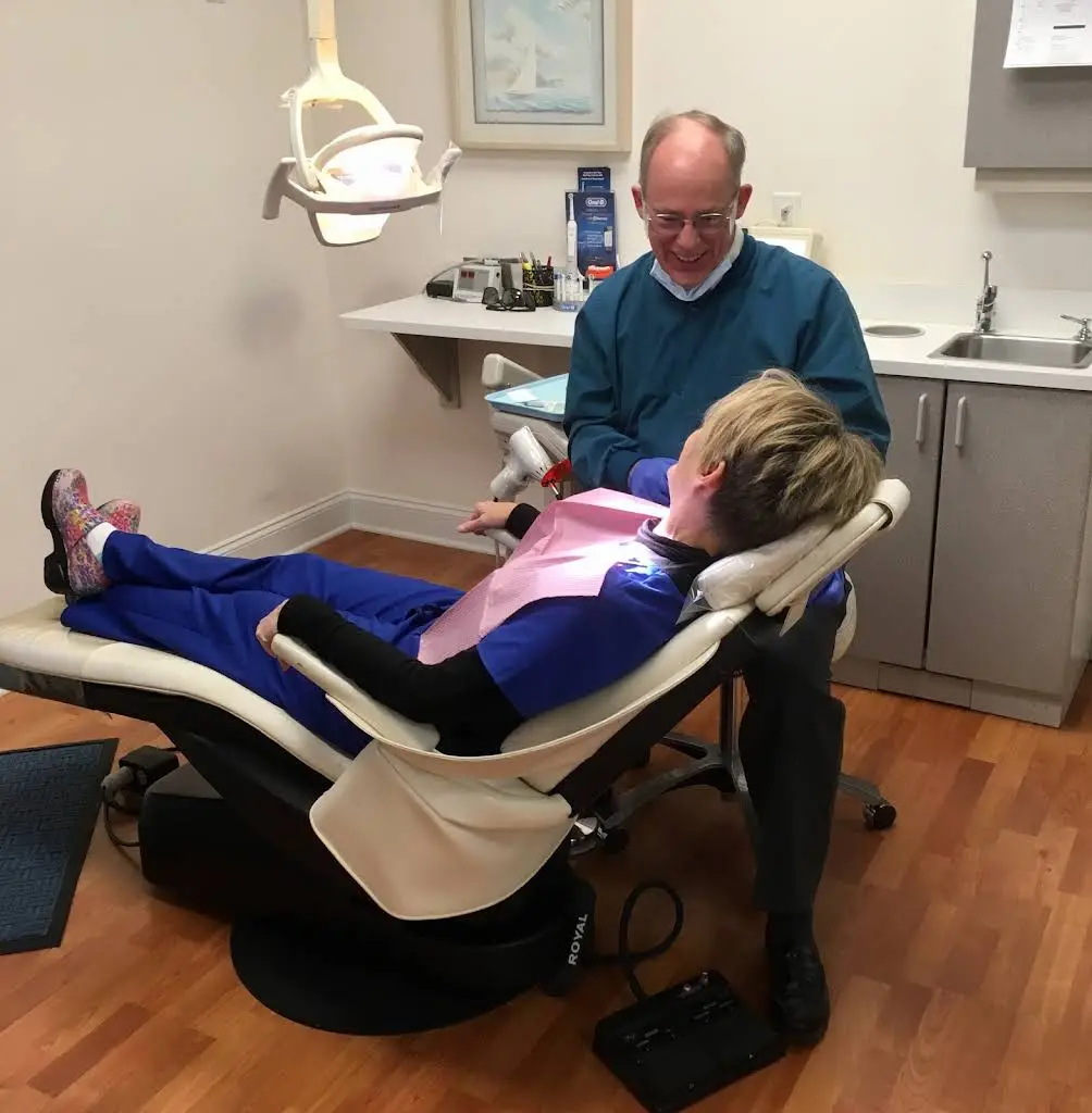 James M Blake D.D.S., PC - Professional dental clinic exterior with modern facilities