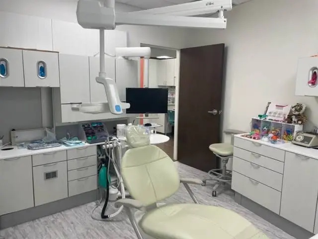Mini Molars Kids Dentistry - Dr. Brigid McCann
