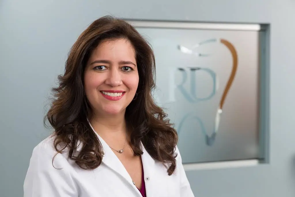 Rangel Dental - Professional dental clinic exterior with modern facilities