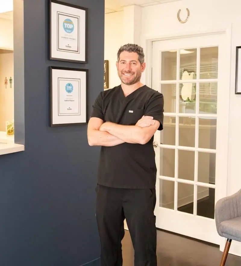 Fingeret Dental - Professional dental clinic exterior with modern facilities