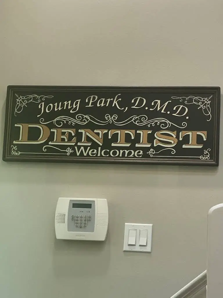 Park Family and Cosmetic Dentistry - Professional dental clinic exterior with modern facilities
