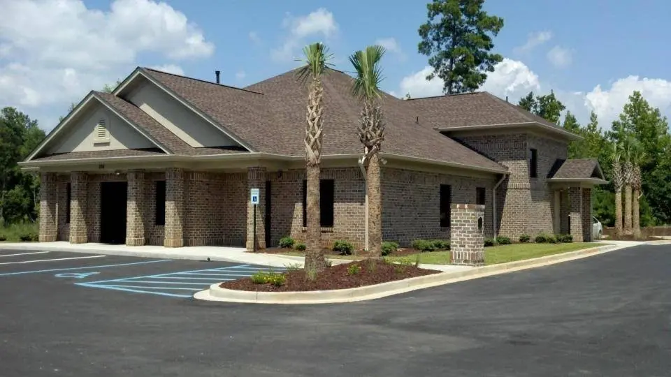 Lexington Facial & Oral Surgery - Professional dental clinic exterior with modern facilities