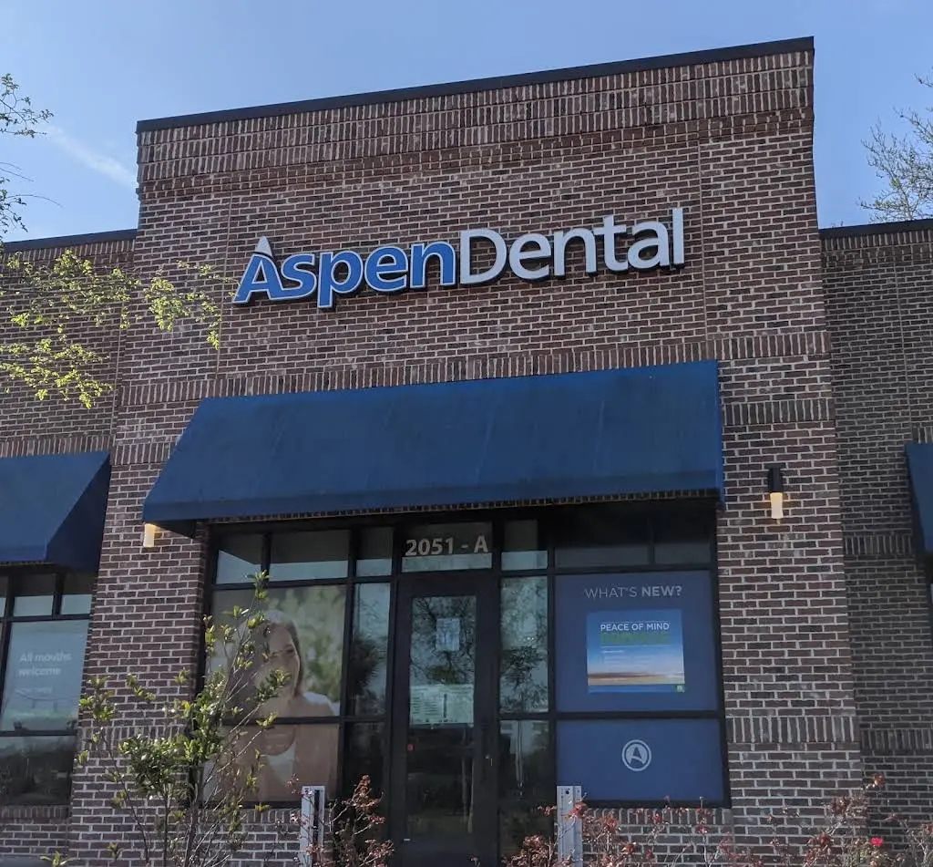 Aspen Dental - Professional dental clinic exterior with modern facilities