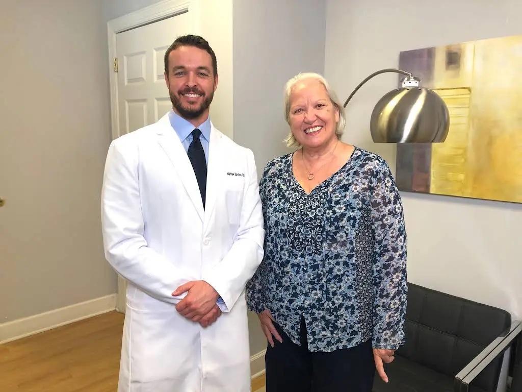 Oral Surgery & Dental Implant Specialists South Carolina: Matthew R. Barefoot, DDS, MD - Professional dental clinic exterior with modern facilities
