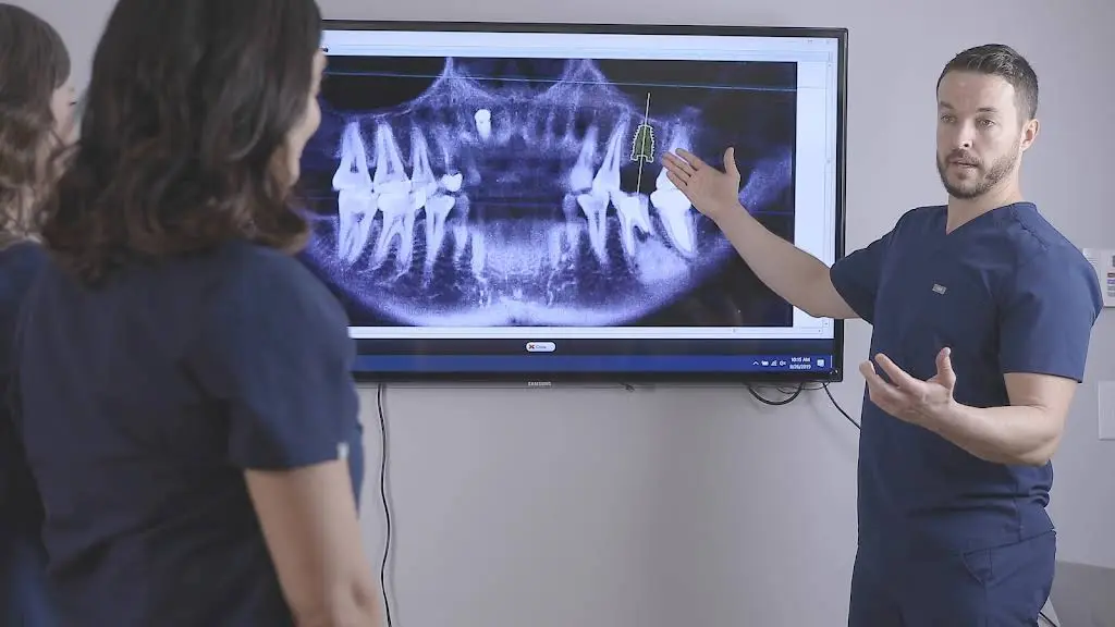 Oral Surgery & Dental Implant Specialists South Carolina: Matthew R. Barefoot, DDS, MD