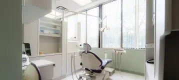 University Square Dental Associates