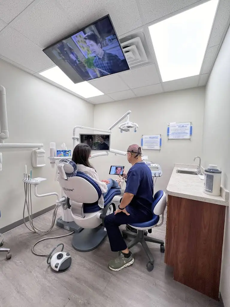 Sewell Dental Designs - Professional dental clinic exterior with modern facilities