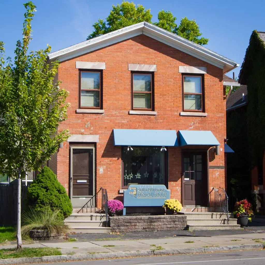 Southwedge Dental Group - Professional dental clinic exterior with modern facilities
