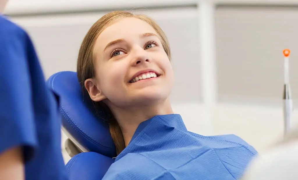 Harborside Dental Team - Professional dental clinic exterior with modern facilities
