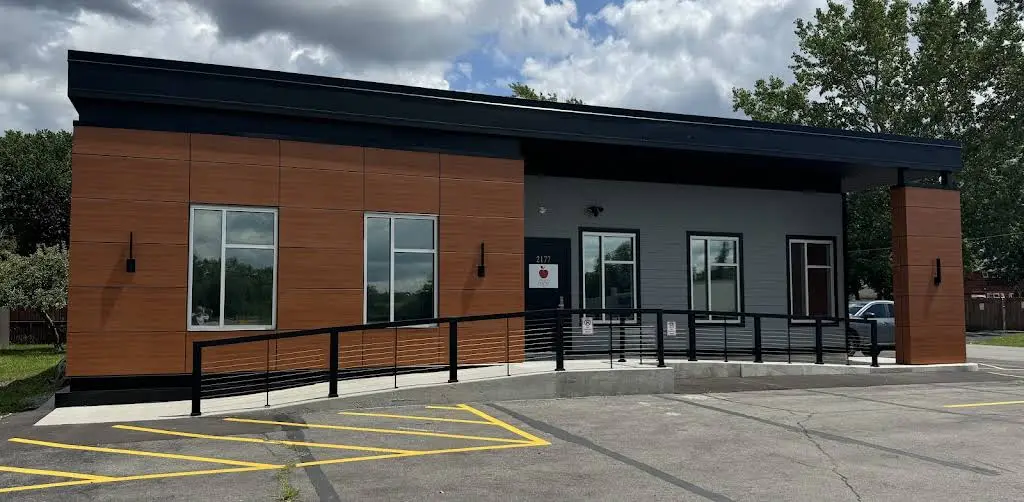 Applegate Dental PLLC