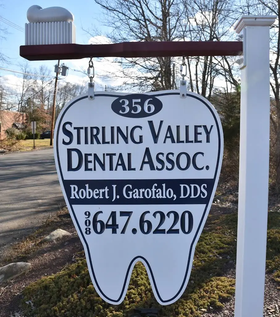 Stirling Valley Dental Associates - Professional dental clinic exterior with modern facilities