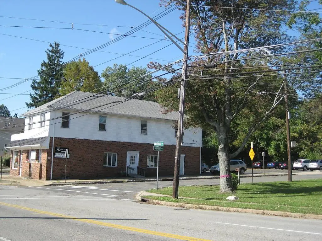 Cedar Knolls Dental Group - Professional dental clinic exterior with modern facilities