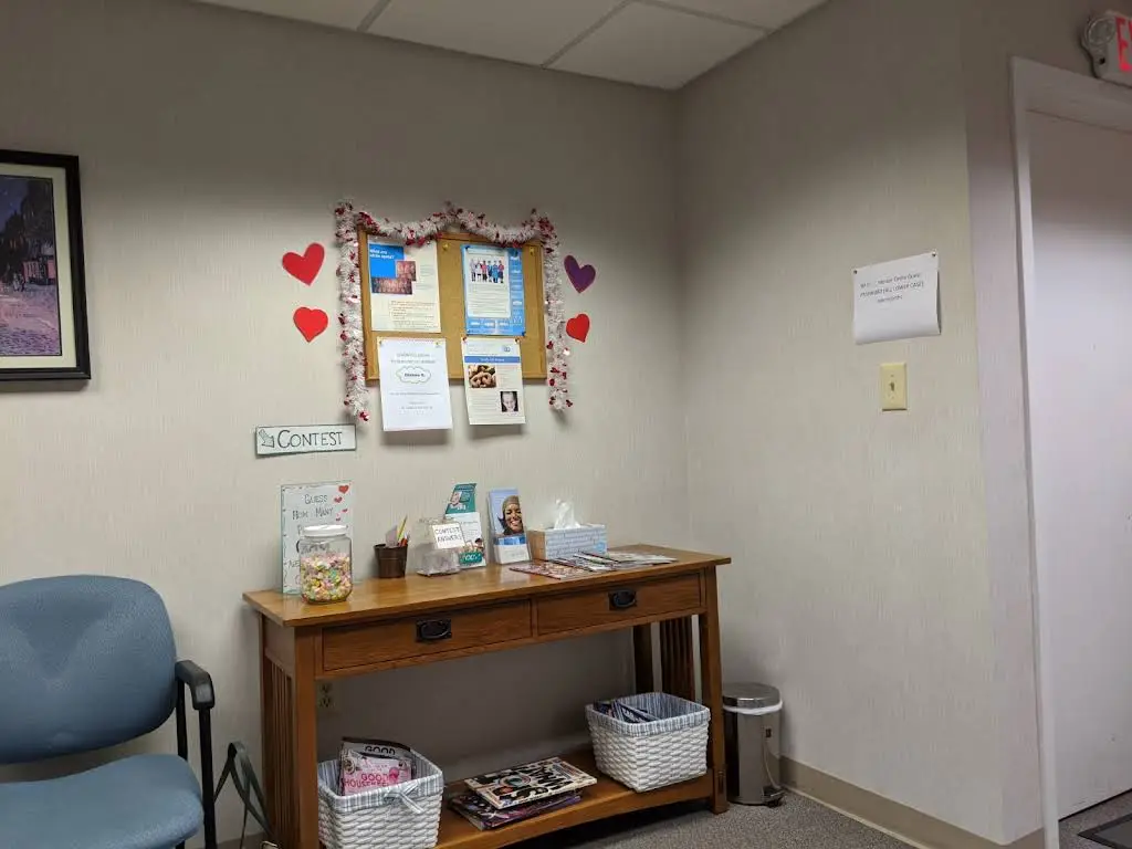 Mercer Orthodontics - Professional dental clinic exterior with modern facilities