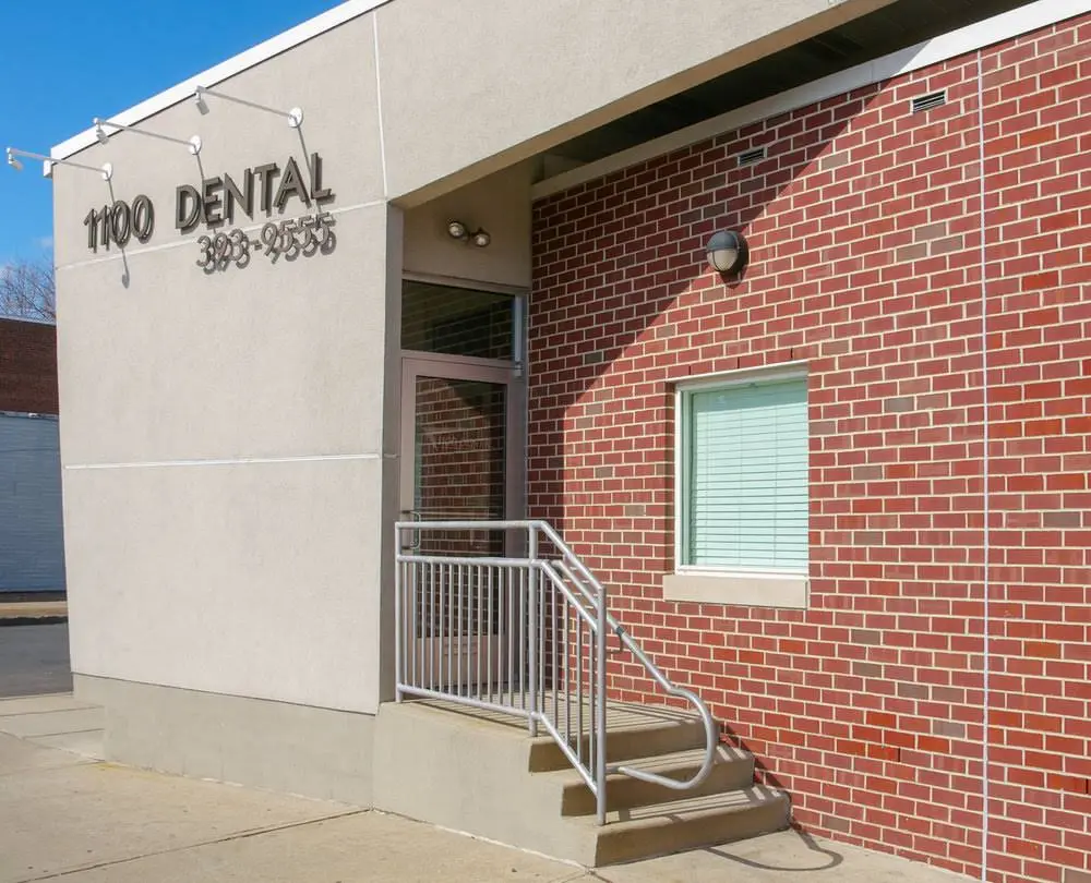 1100 DENTAL