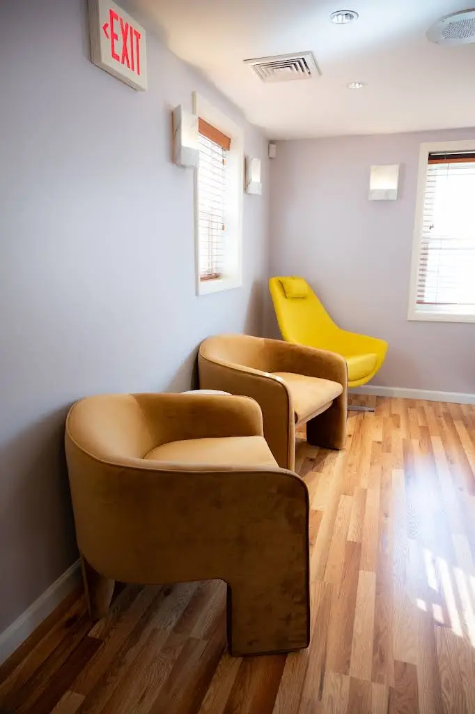 Azar Dental