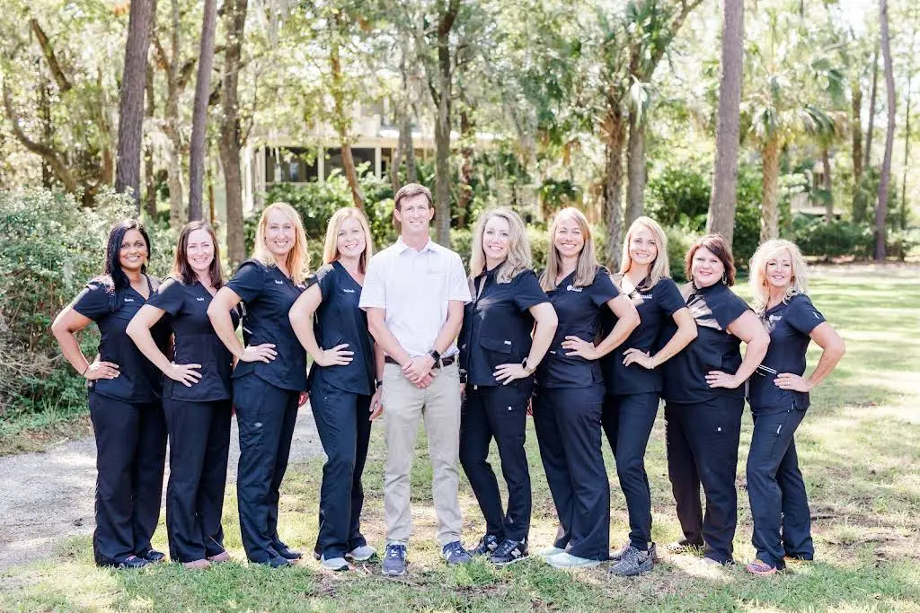 Kelley & Gardner Orthodontics - Professional dental clinic exterior with modern facilities