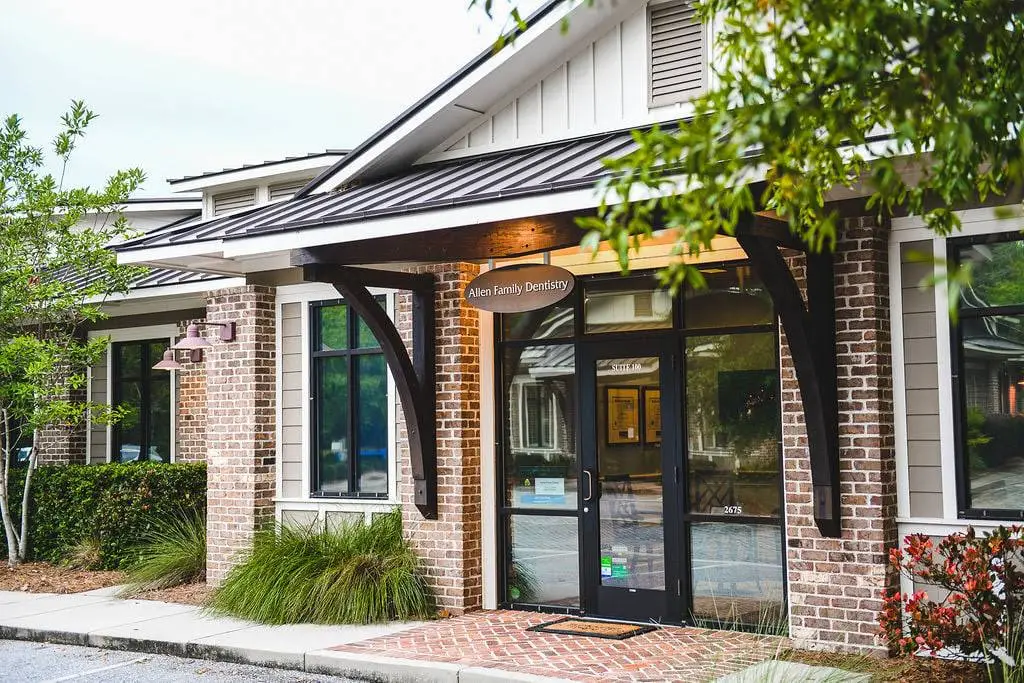 Allen Family Dentistry - Professional dental clinic exterior with modern facilities