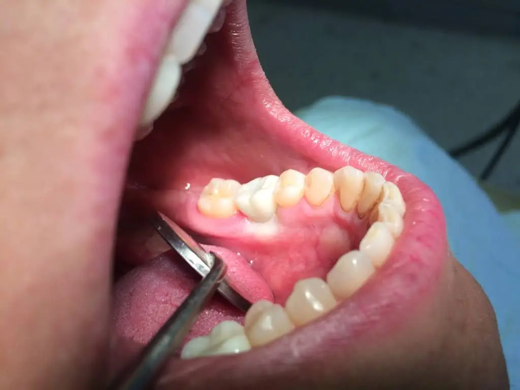 Longshore Family Dentistry - Professional dental clinic exterior with modern facilities
