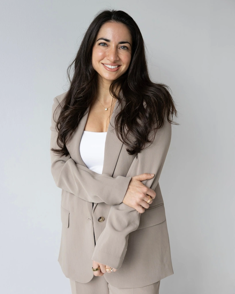 Polished General and Cosmetic Dentistry