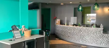 Pearly Whites Dentistry