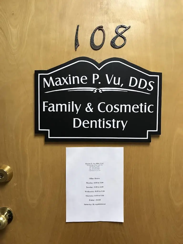 Maxine P VU DDS