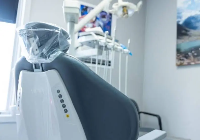 Dr. Brian Lavery Family and Cosmetic Dentistry