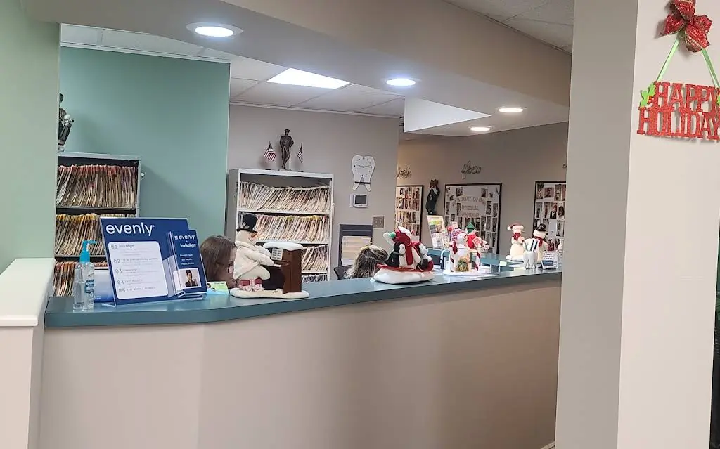 Dr. Brian Lavery Family and Cosmetic Dentistry