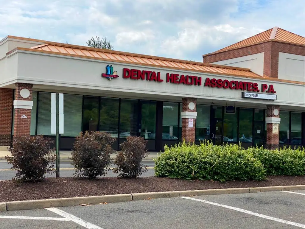 Dental Health Associates PA - Professional dental clinic exterior with modern facilities