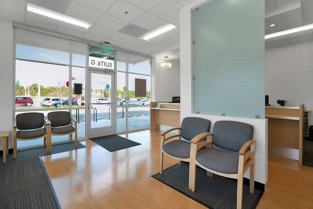 Red Bank Smiles Dentistry - Professional dental clinic exterior with modern facilities