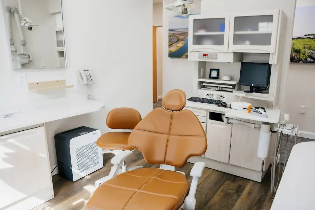 Dental Wellness - Professional dental clinic exterior with modern facilities