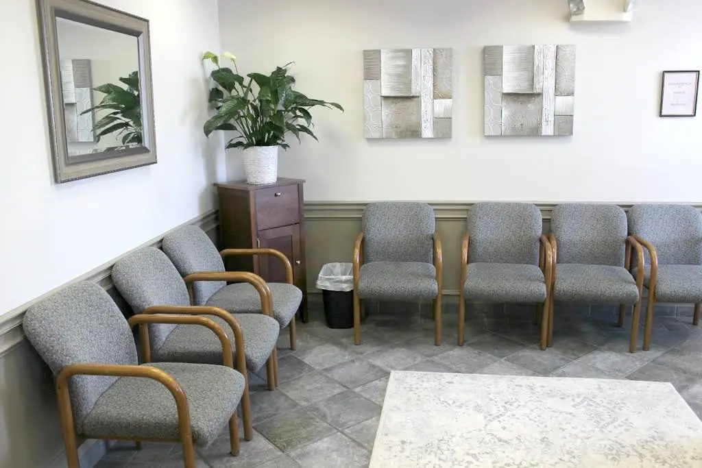 Marlton Family Dentistry - Professional dental clinic exterior with modern facilities