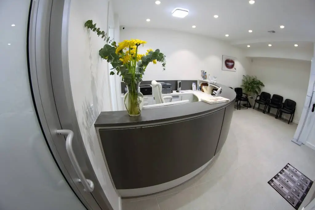 Family Cosmetic & Implant Dentistry of Brooklyn